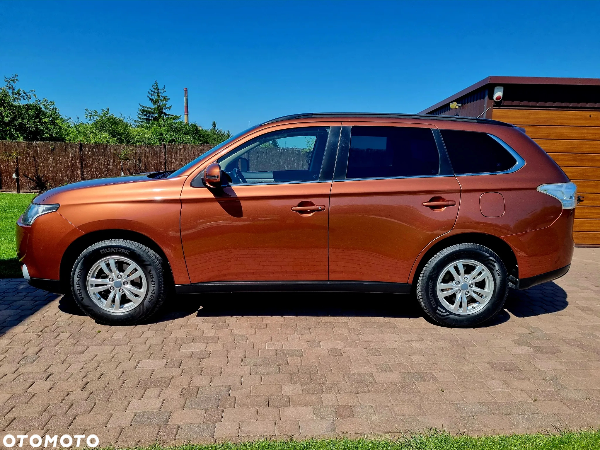 Mitsubishi Outlander - 3
