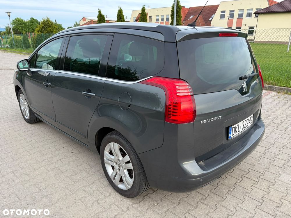 Peugeot 5008 2.0 HDi Family 7os - 2