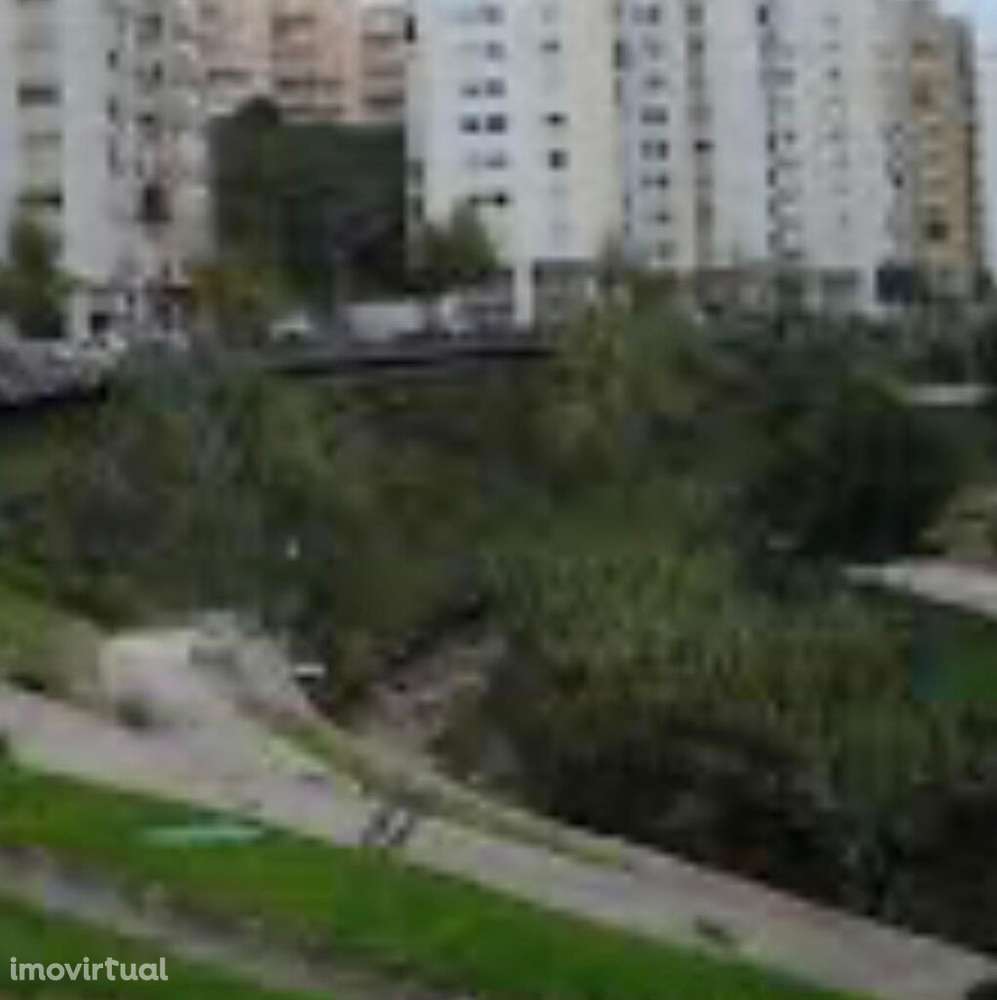 Venda Terreno - Grande imagem: 3/4