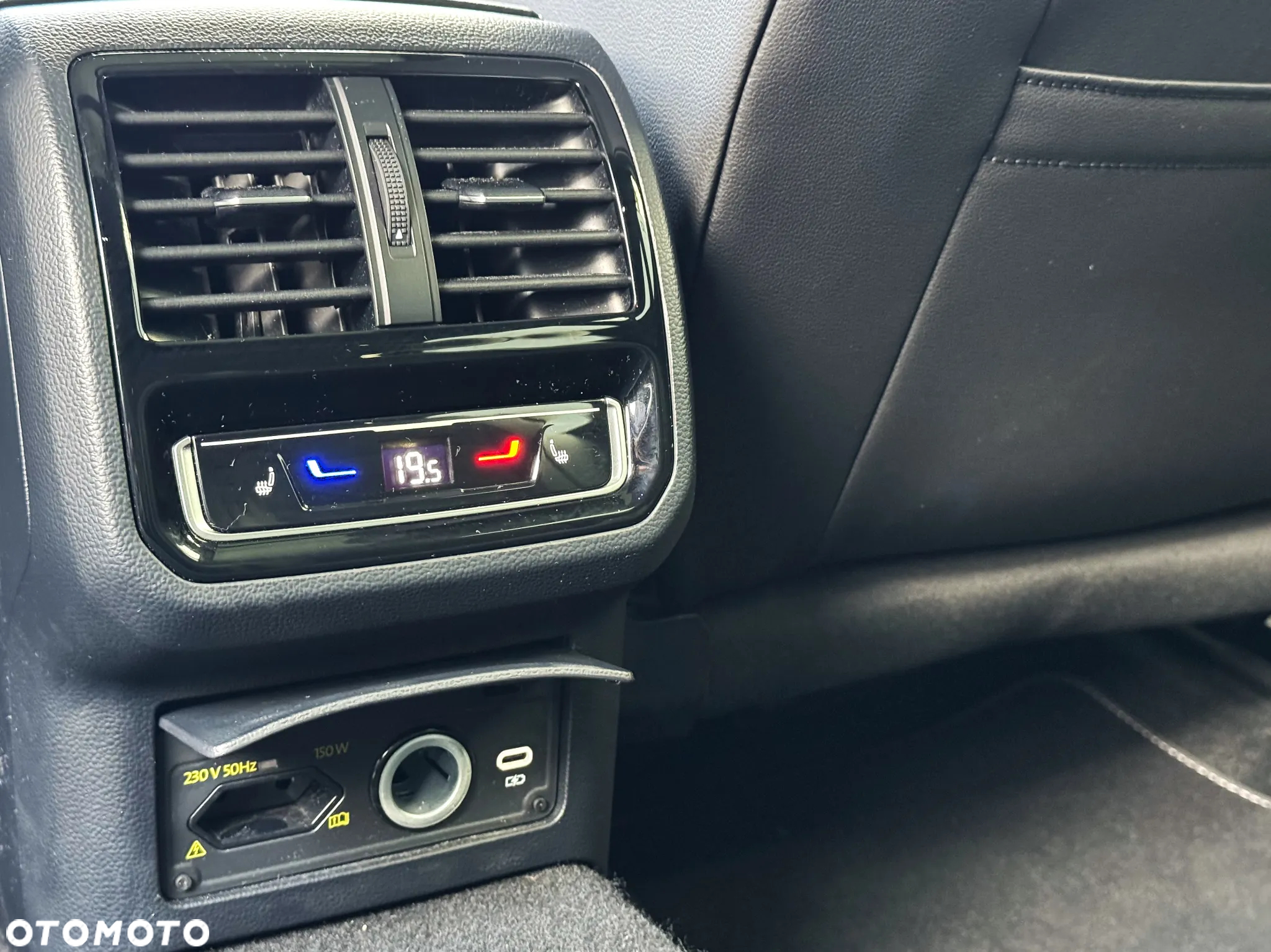 Volkswagen Arteon 2.0 TSI R-Line DSG - 29