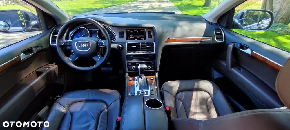 Audi Q7 - 12