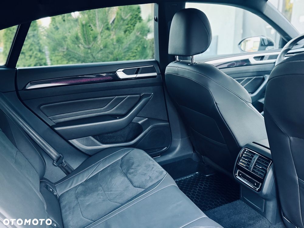 Volkswagen Arteon 2.0 TSI R-Line DSG - 24