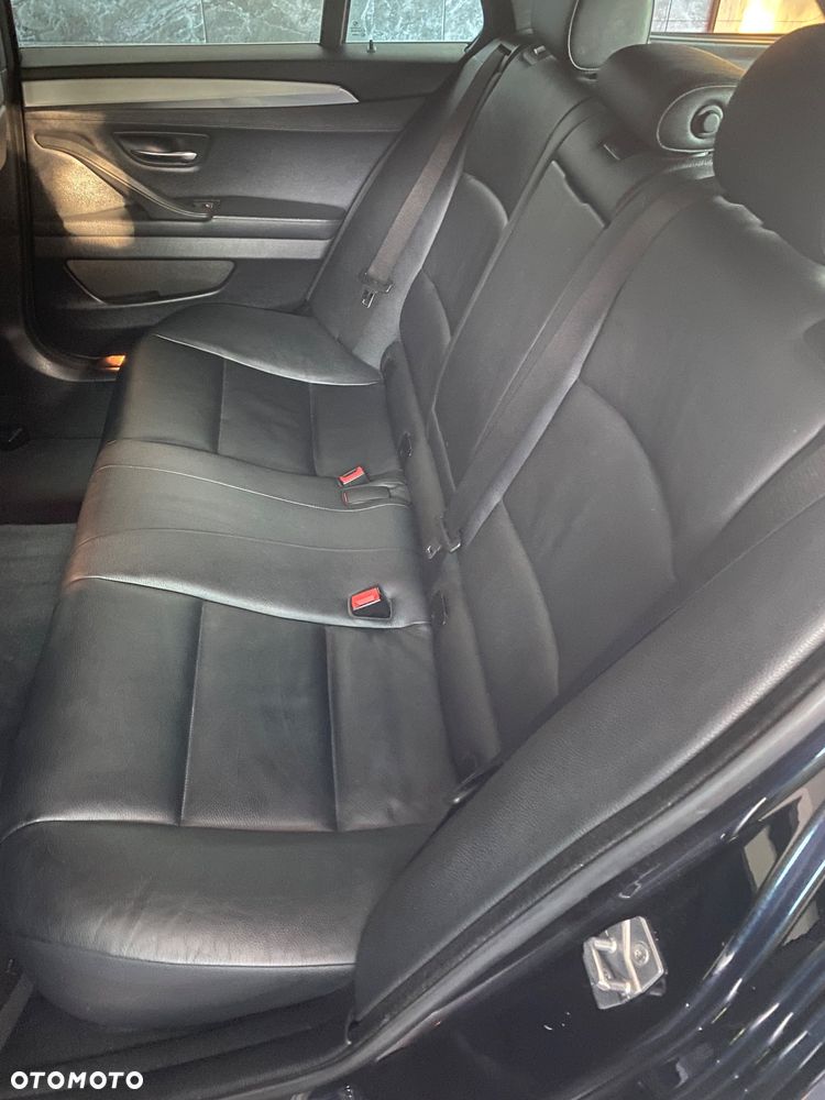 BMW Seria 5 - 10