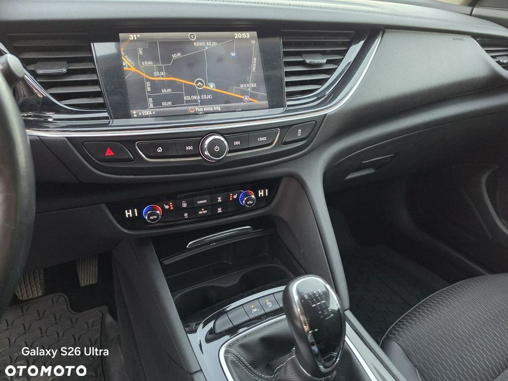 Opel Insignia - 34