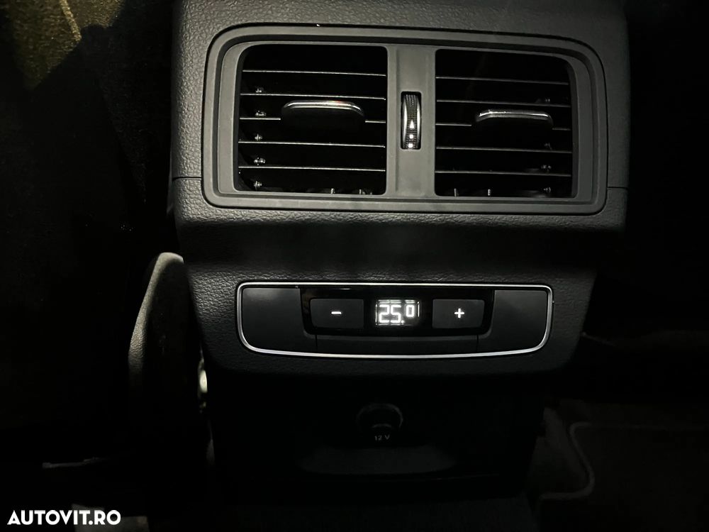 Audi Q5 40 TDI quattro S tronic MHEV - 12