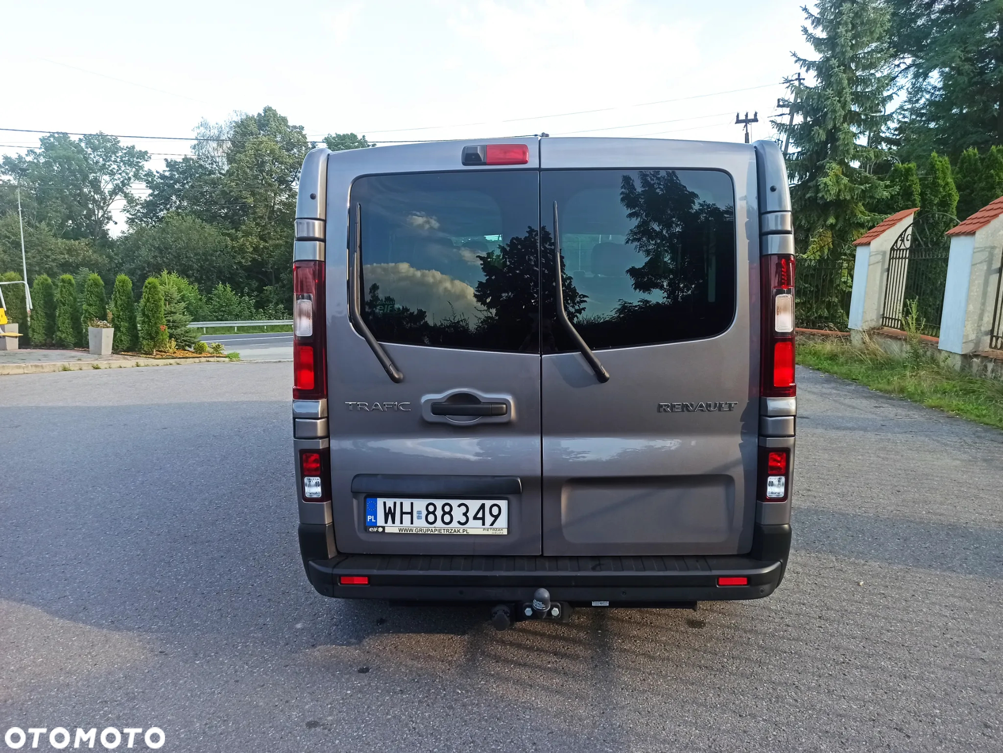 Renault Trafic Grand SpaceClass 2.0 dCi - 22