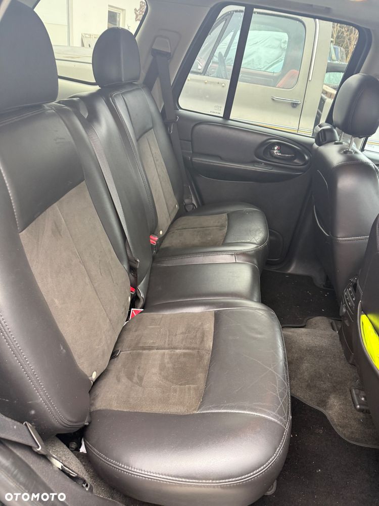 Chevrolet Trailblazer 6.0 SS 4WD - 13