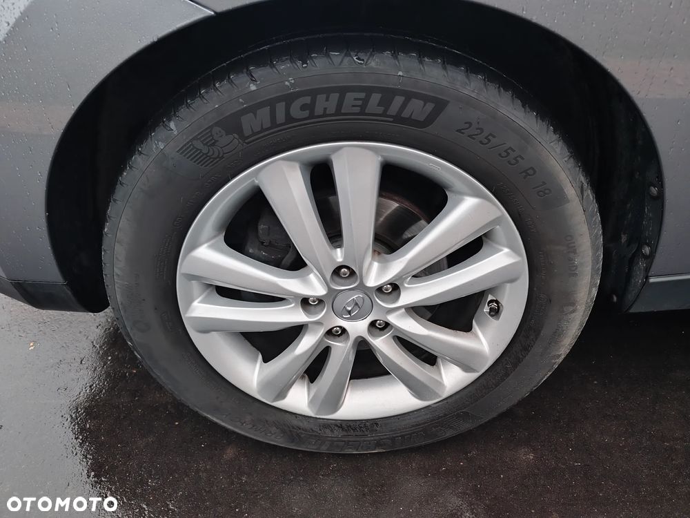 Hyundai ix35 2.0 CRDi 4WD Automatik Premium - 27