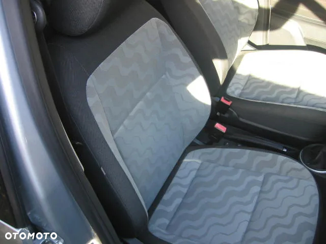 Skoda Roomster 1.4 16V Comfort - 13