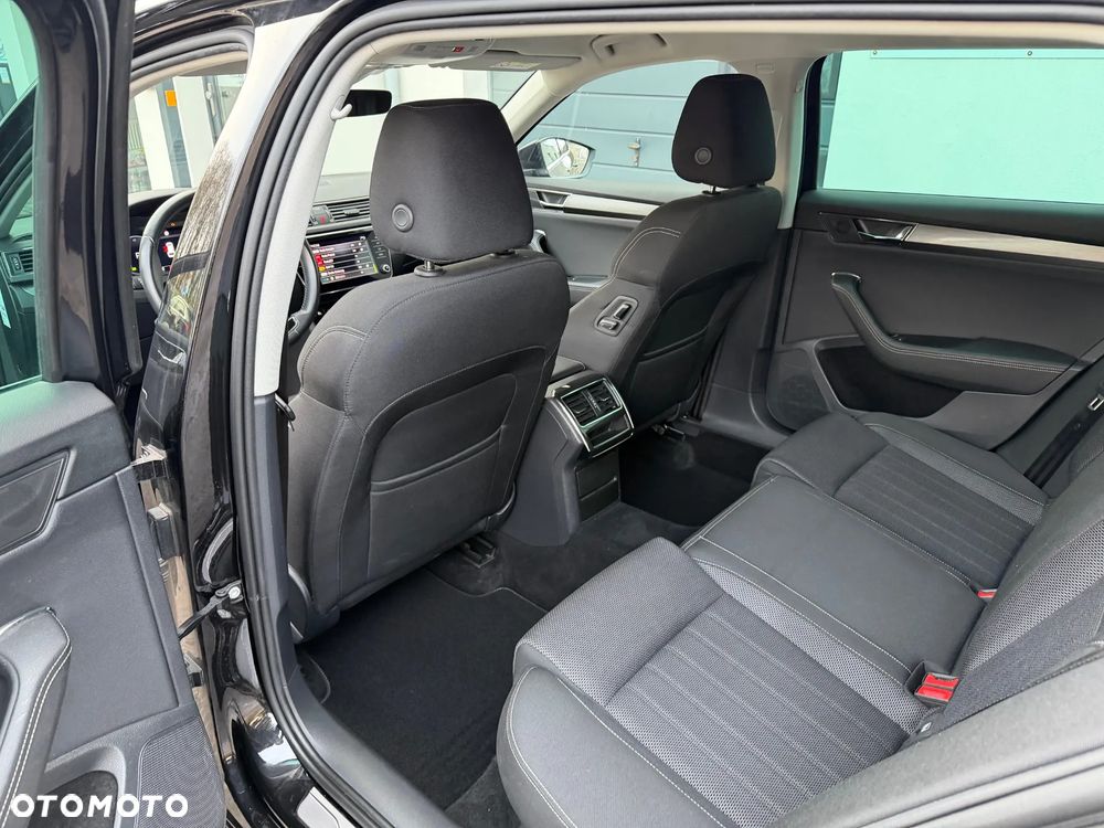 Skoda Superb 2.0 TDI Style DSG7 - 12