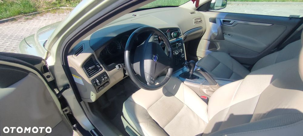 Volvo S60 2.5 T Momentum - 13