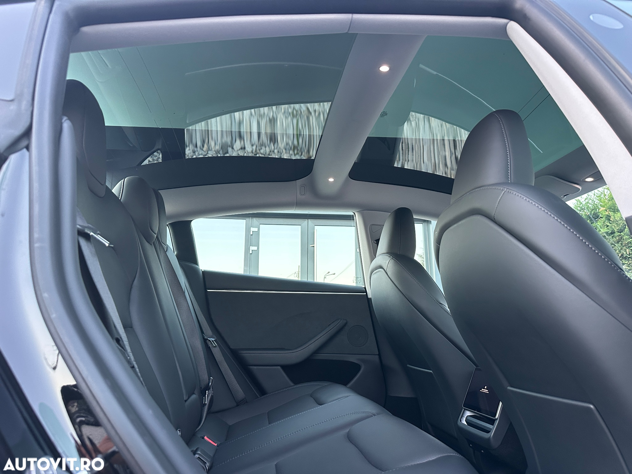 Tesla Model 3 AWD Long Range - 13