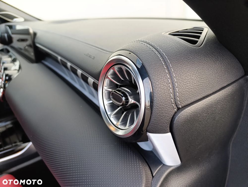 Mercedes-Benz CLA AMG 45 S 4-Matic+ 8G-DCT - 15