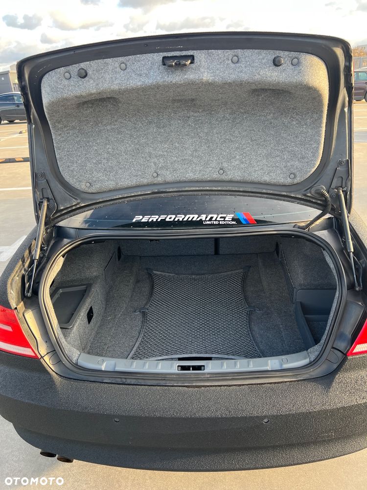 BMW Seria 3 325i - 11