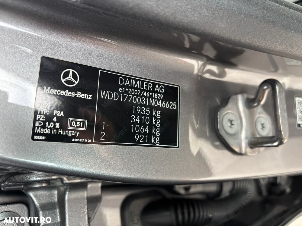 Mercedes-Benz A 180 d 7G-DCT - 13