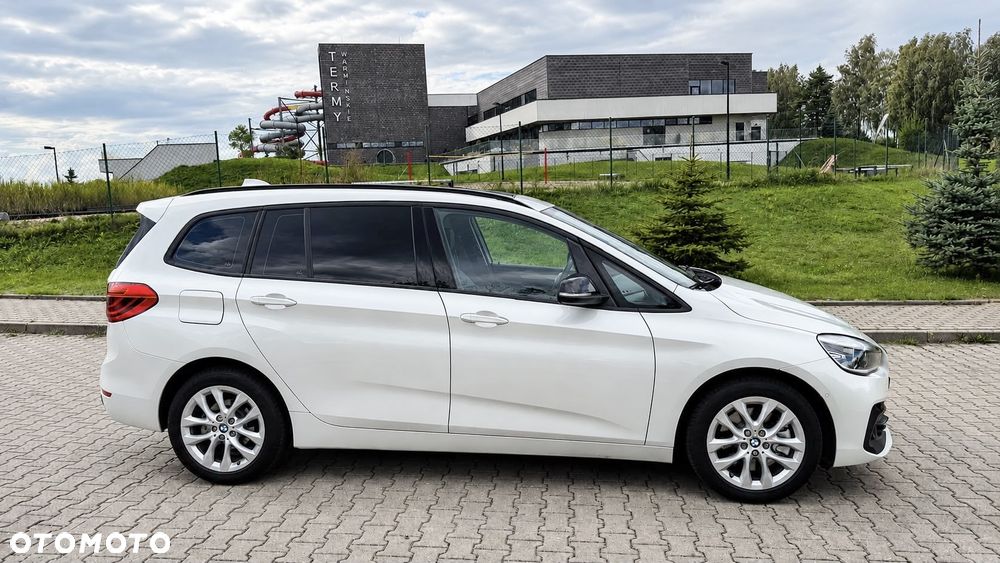 BMW Seria 2 218d Luxury Line sport - 6