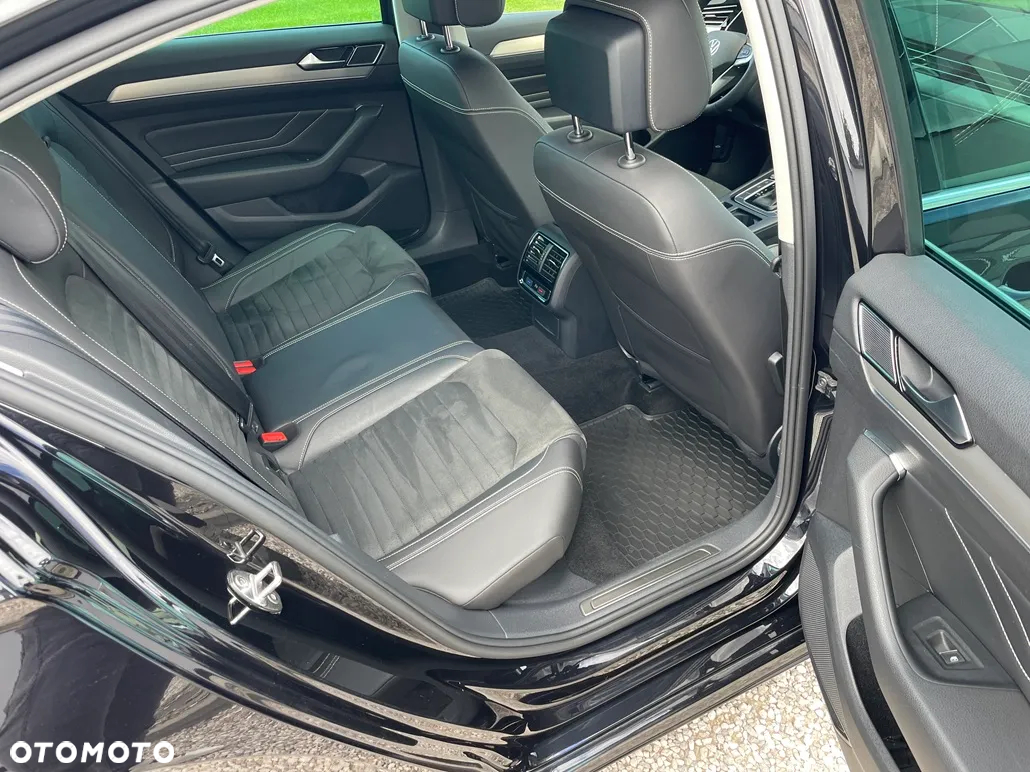 Volkswagen Passat 2.0 TDI 4Mot Elegance DSG - 14