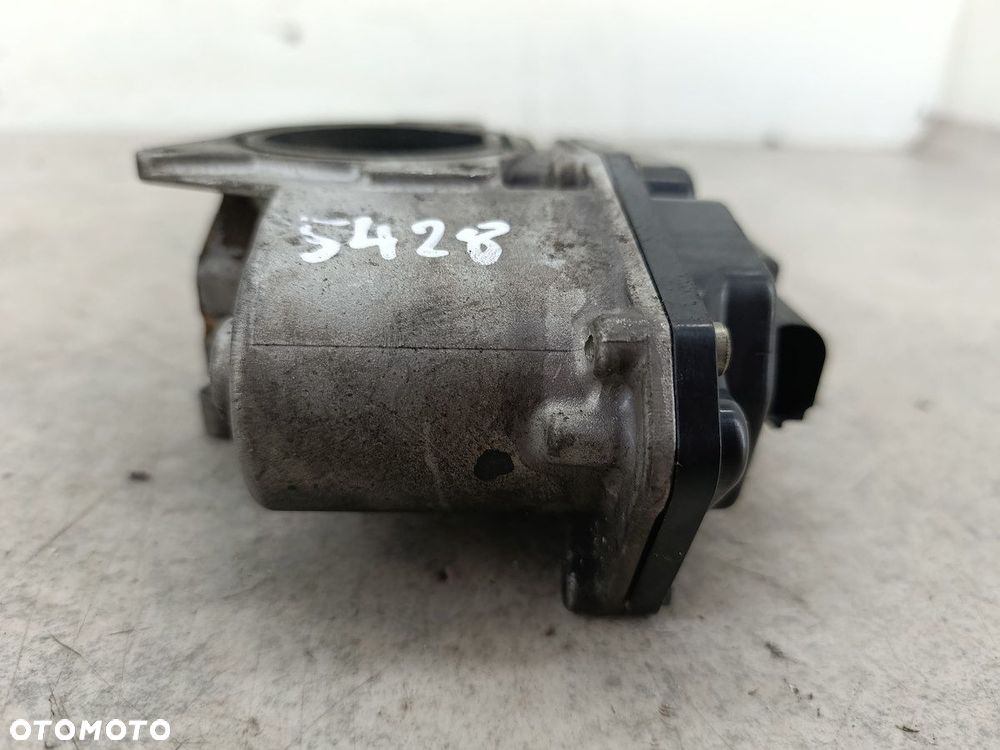 ZAWÓR EGR VW PASSAT B6 VASV29007935 2.0 TDI - 4