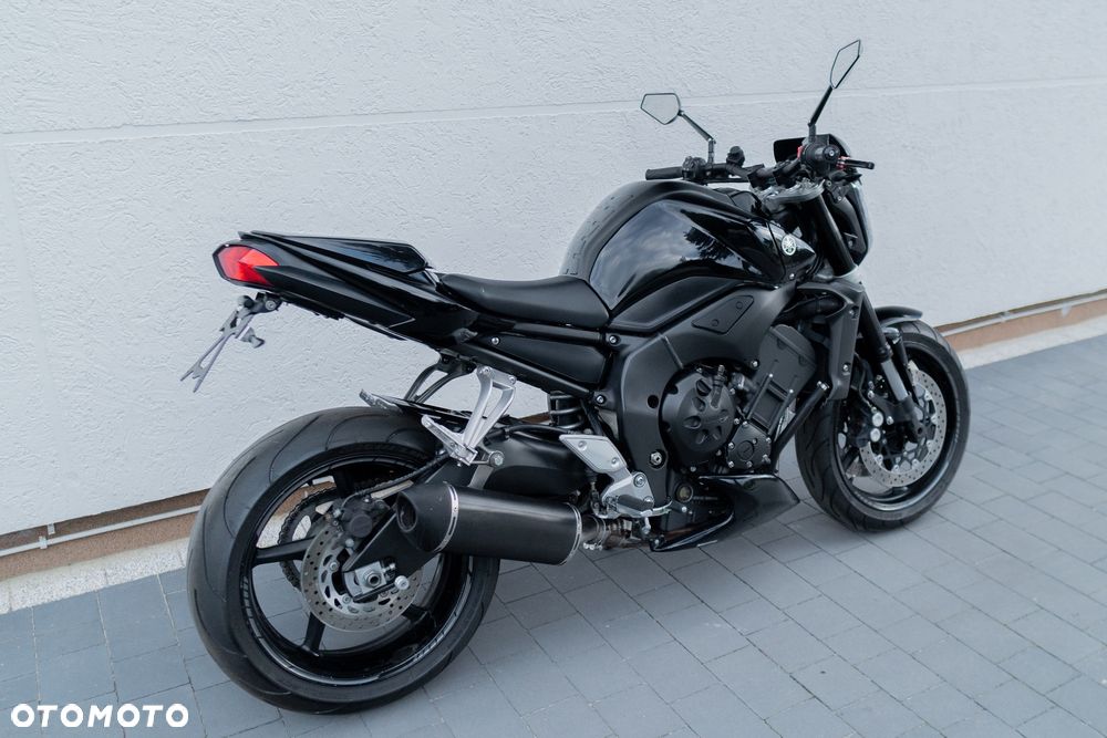 Yamaha FZ - 4