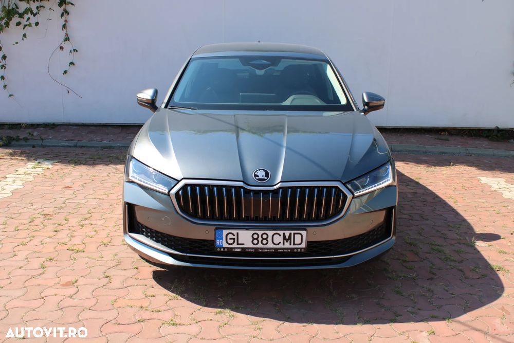 Skoda Superb ver-1-5-tsi-e--tec-dsg-selection - 10