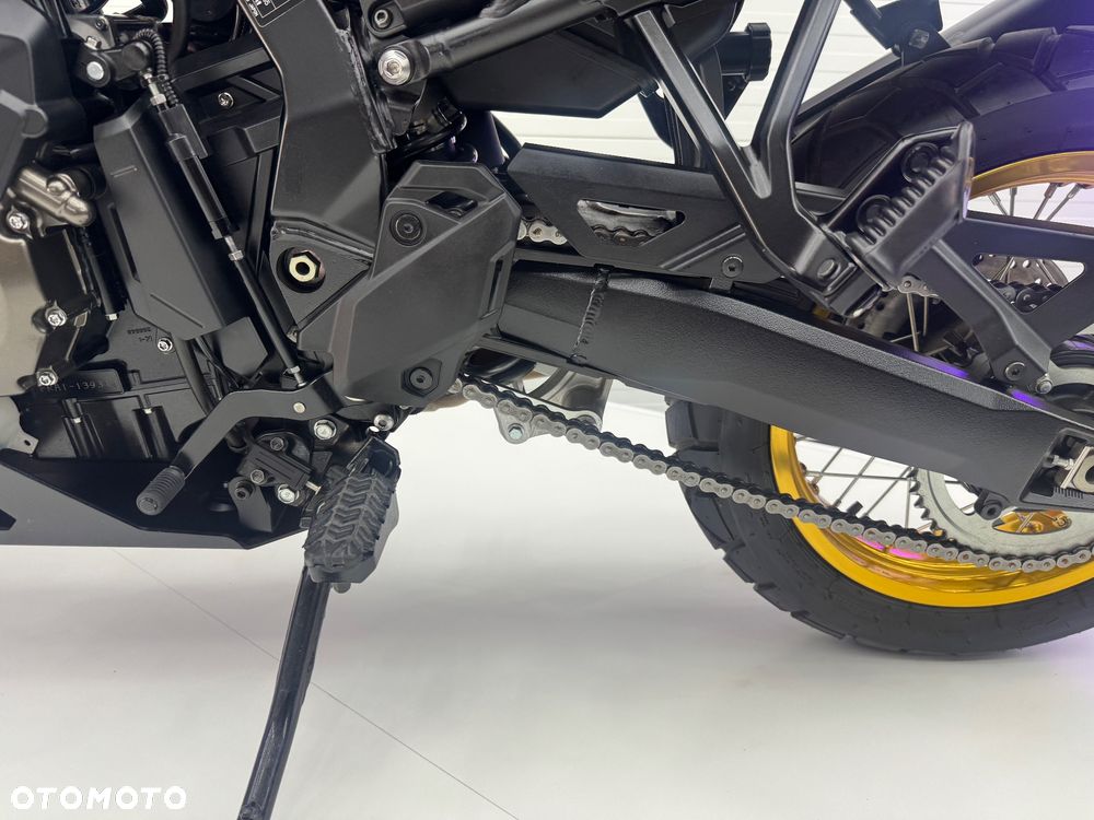 Suzuki V-STROM - 14