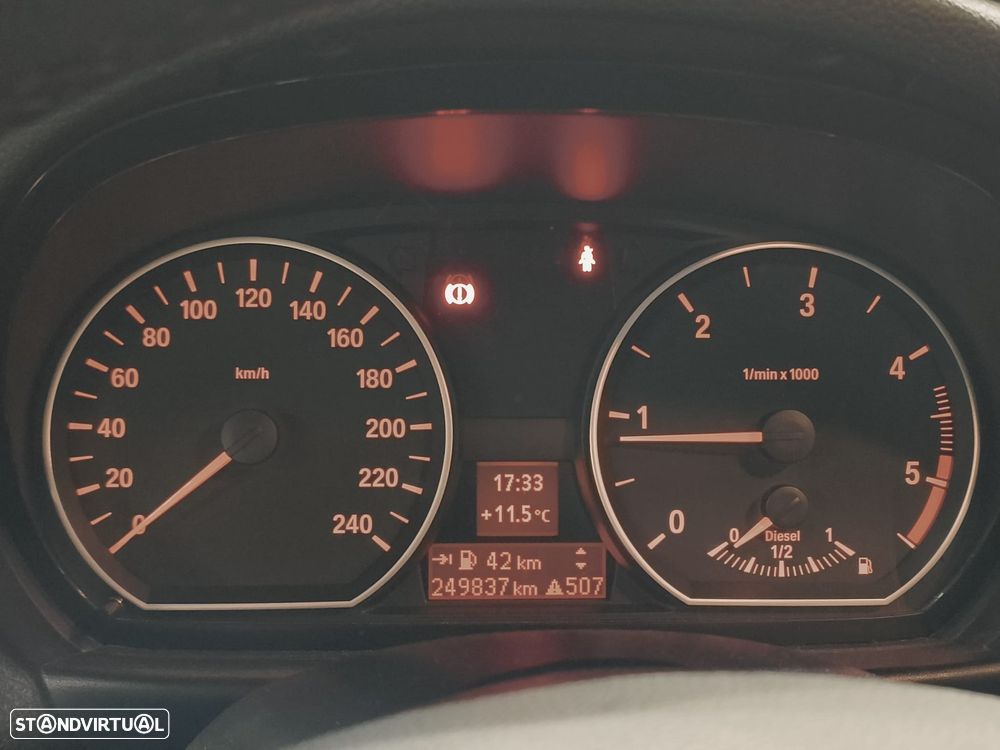 bmw 116 ver-116d-efficientdynamics-edition - 6