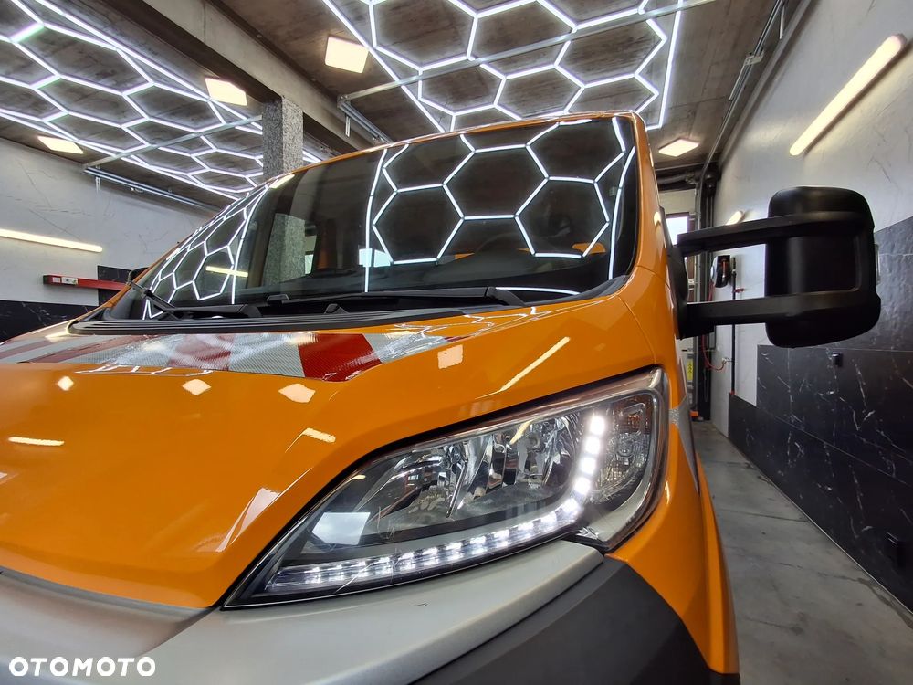 Fiat Ducato LIFT 2015r Automatyczna Skrzynia Biegów Brygadówka Doka Dubel Kabina Światła LED Hak Służba Autostradowa Służba Drogowa - 3