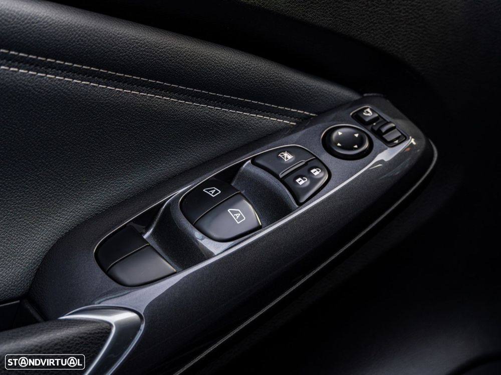 Nissan Juke 1.0 DIG-T N-Connecta - 8