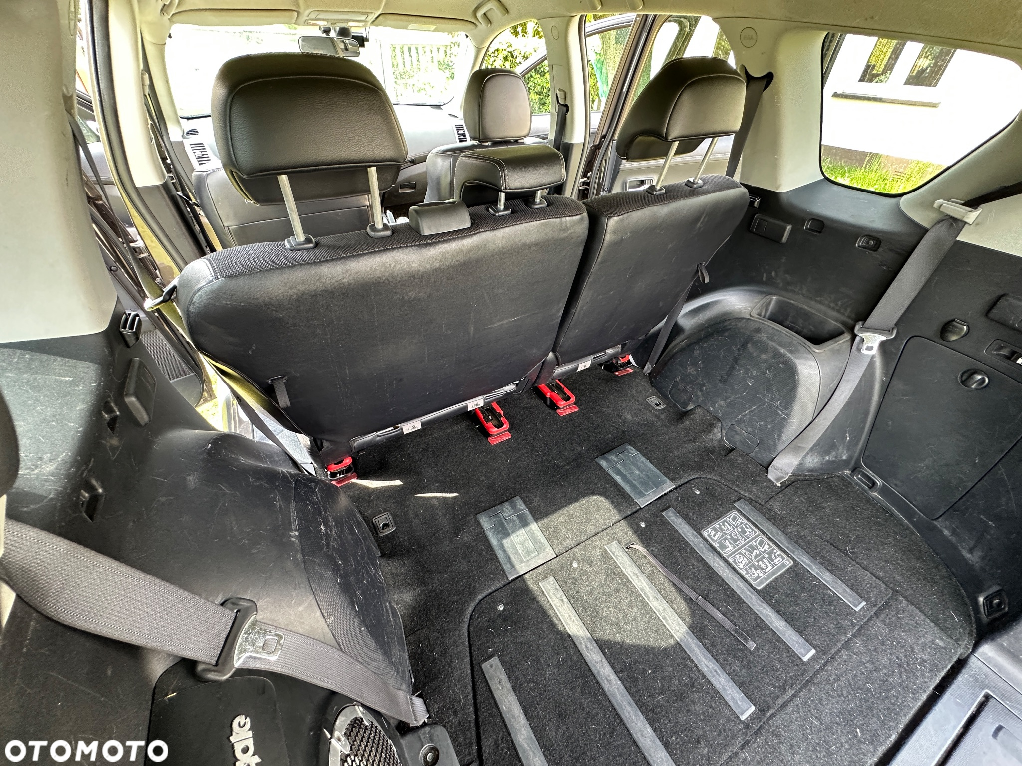 Mitsubishi Outlander 2.0 DID Intense + - 20