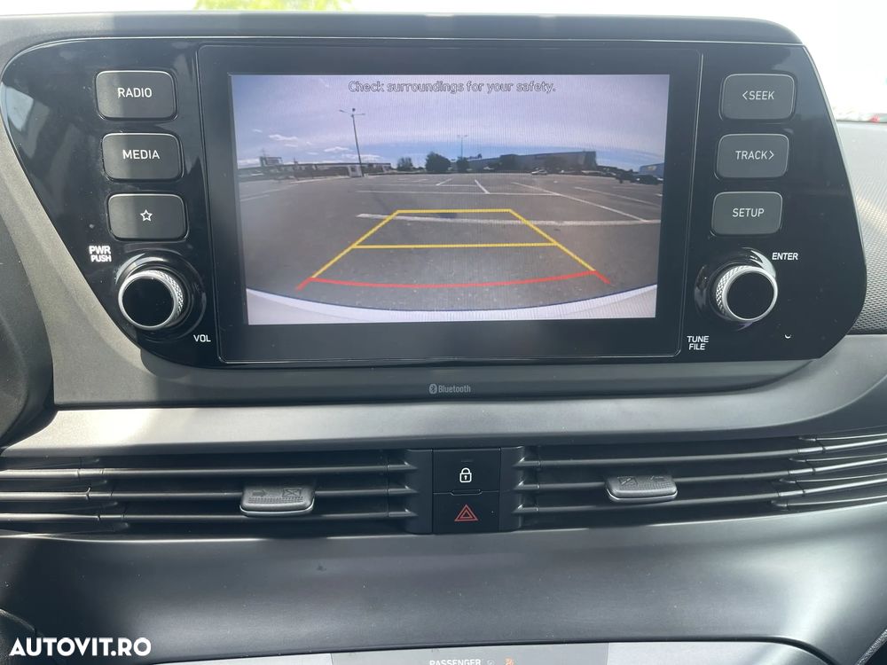 Hyundai i20 - 18