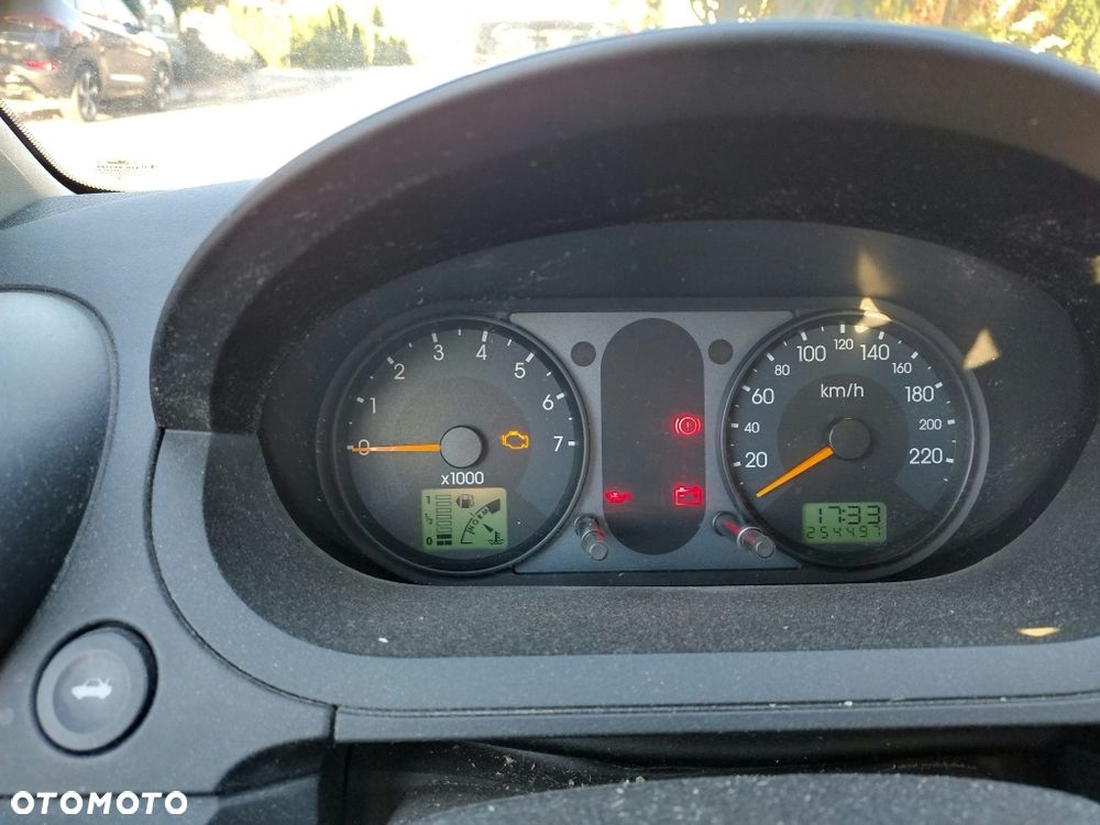 Ford Fiesta - 7