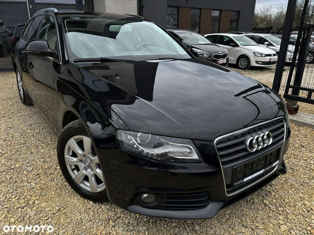 Audi A4 Avant 2.0 TDI DPF Ambiente - 2