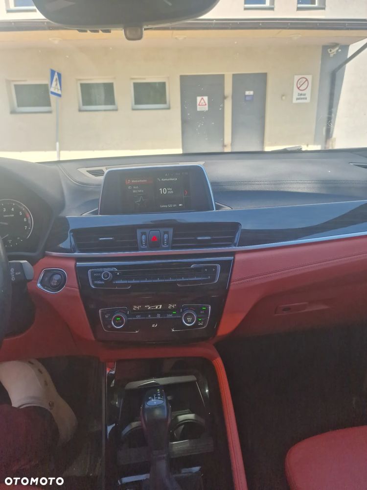 BMW X2 - 11