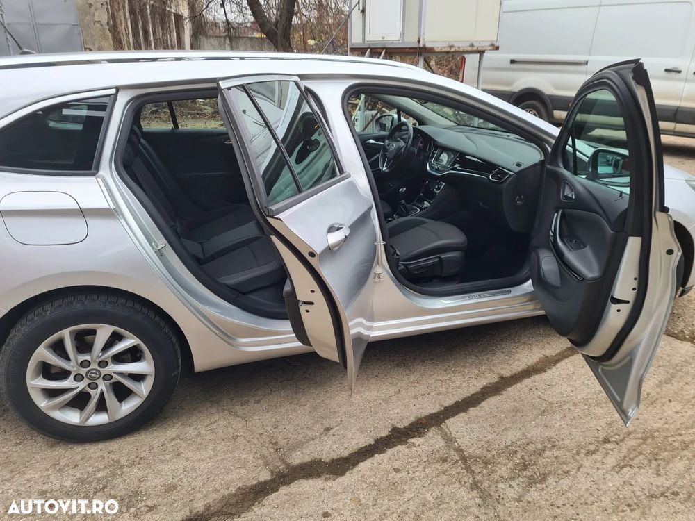 Opel Astra Sport Tourer Turbo 1.4 ECOTEC Dynamic - 1