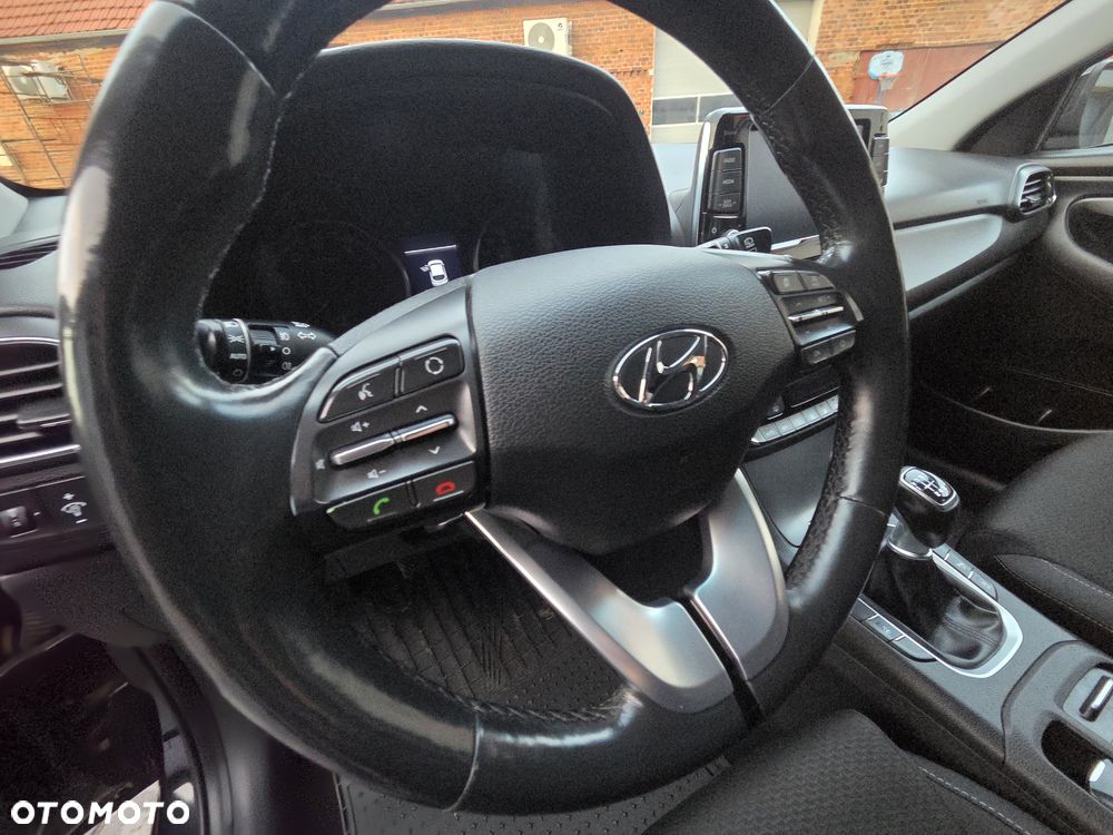 Hyundai i30 - 22