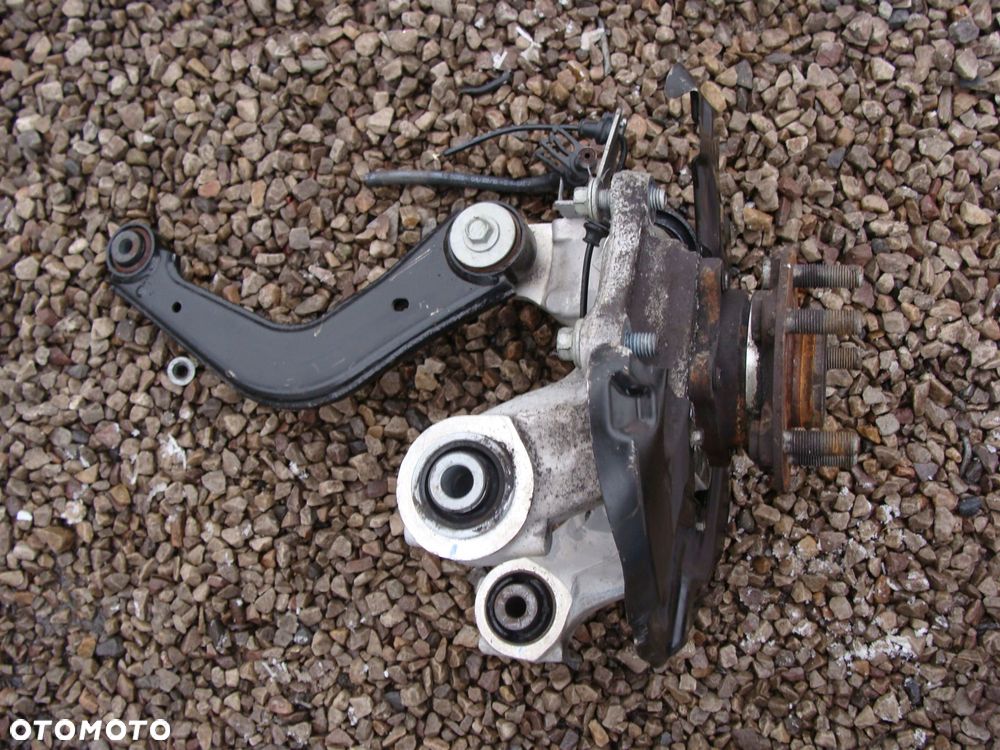 zwrotnica piasta wahacze prawy tył ford s-max mk2 e1gc2c299a2b - 4