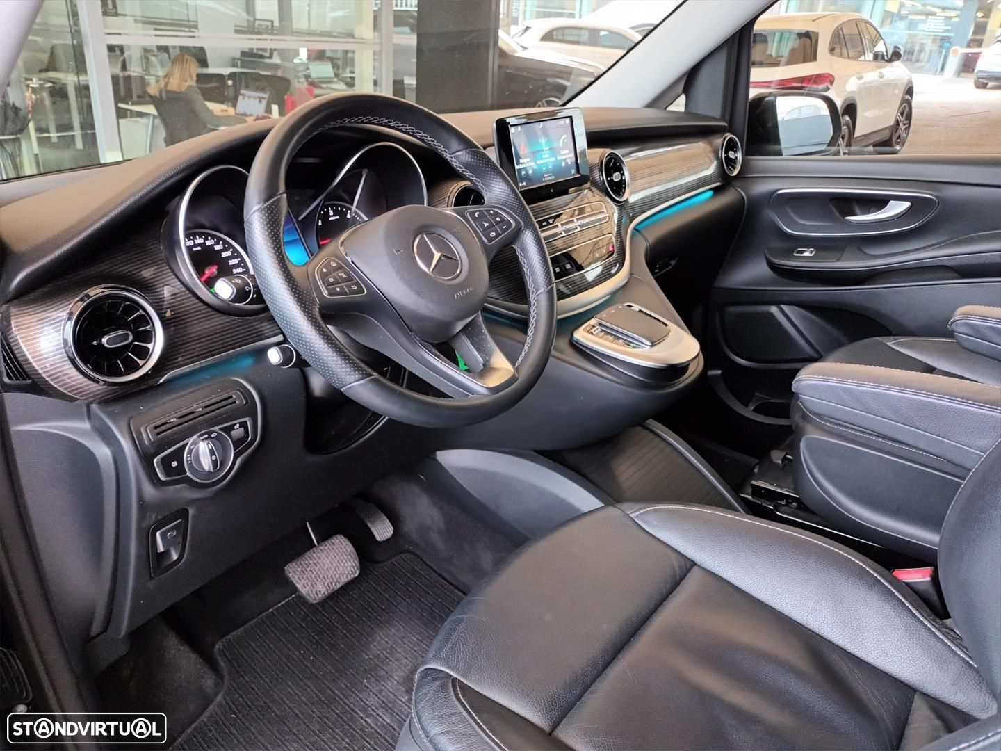 Mercedes-Benz V 250 d Longo Avantgarde - 11