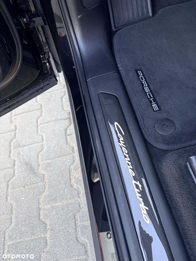 Porsche Cayenne - 13