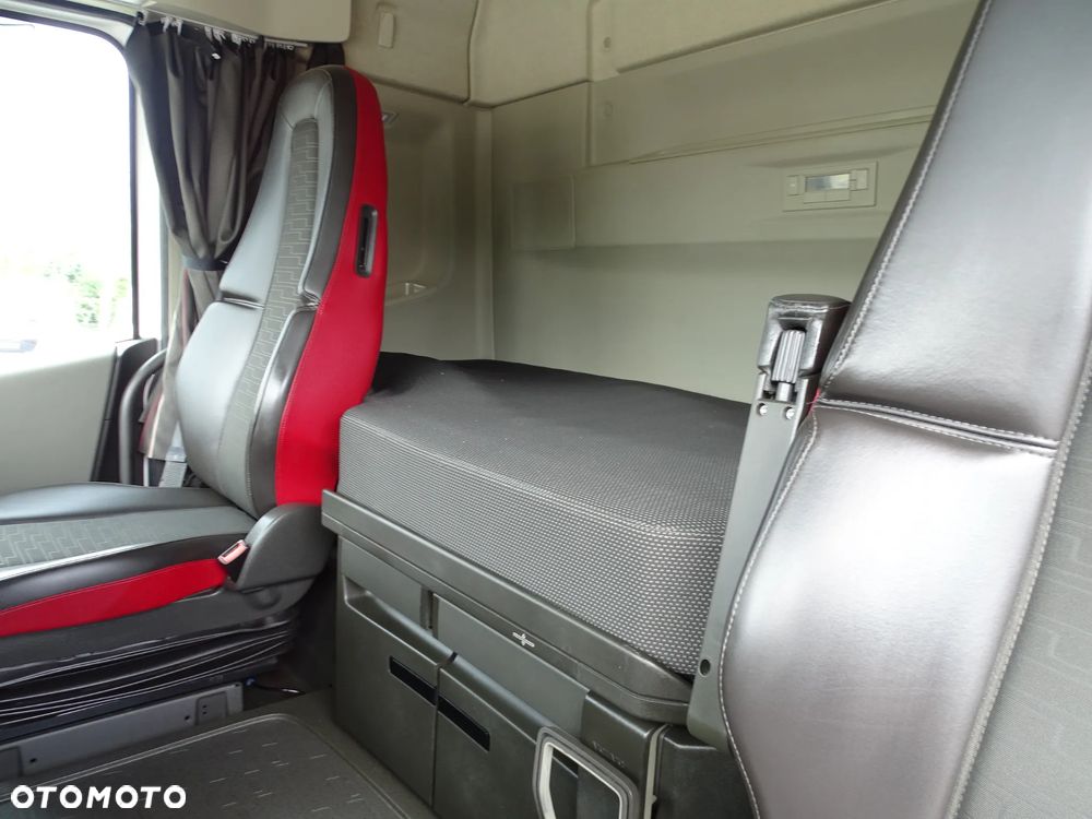 Volvo FH 500 Globetrotter - 9