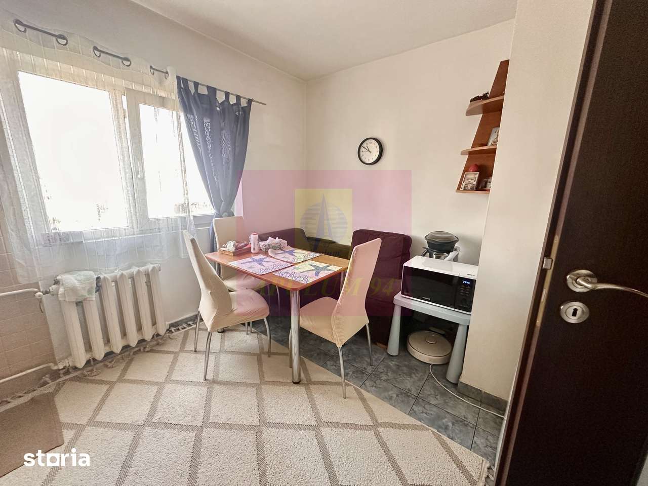 2 camere de vanzare Sebastian - Novaci — fotografia 3