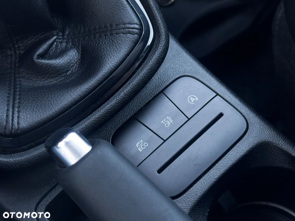Ford Fiesta 1.0 EcoBoost SYNC Edition ASS - 23