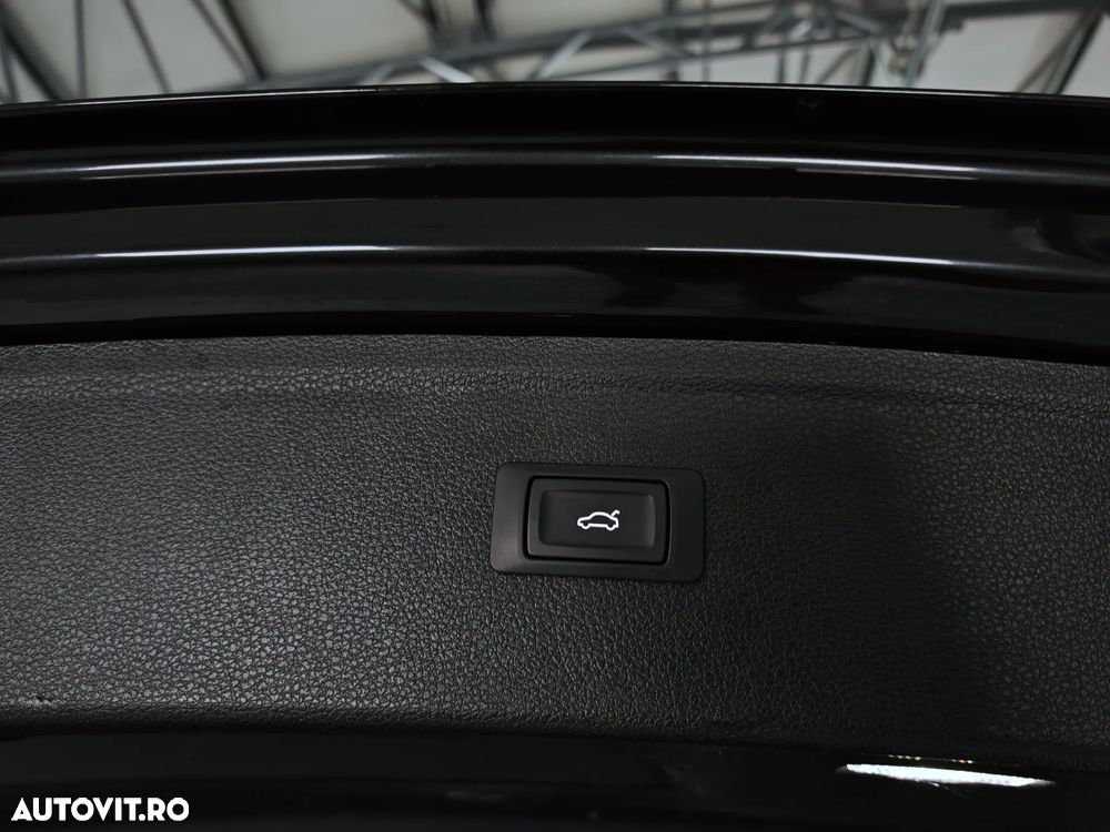 Audi Q5 50 TFSIe quattro S tronic S line - 16