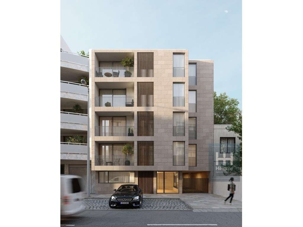 Apartamento T2 no Porto - Grande imagem: 2/16