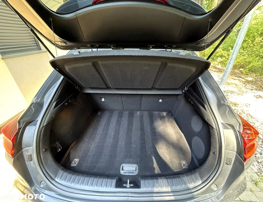 Kia XCeed 1.5 T-GDI Business Line DCT - 21