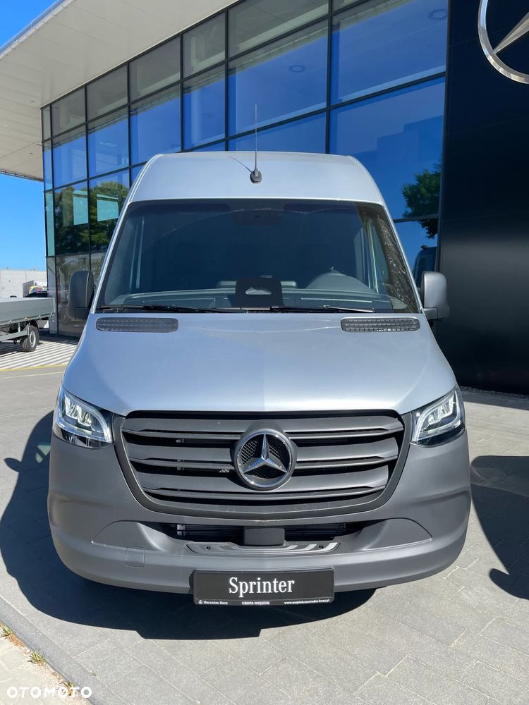 Mercedes-Benz Sprinter 317 CDI Reflektory LED Hak 3,5t. - 5