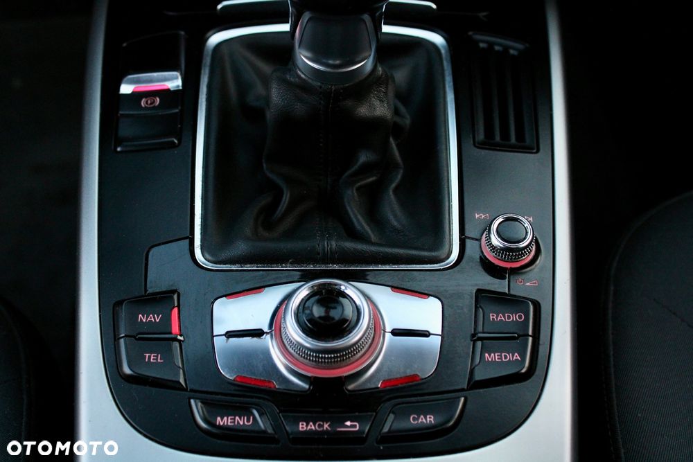 Audi A4 Avant 2.0 TDI DPF Attraction - 10