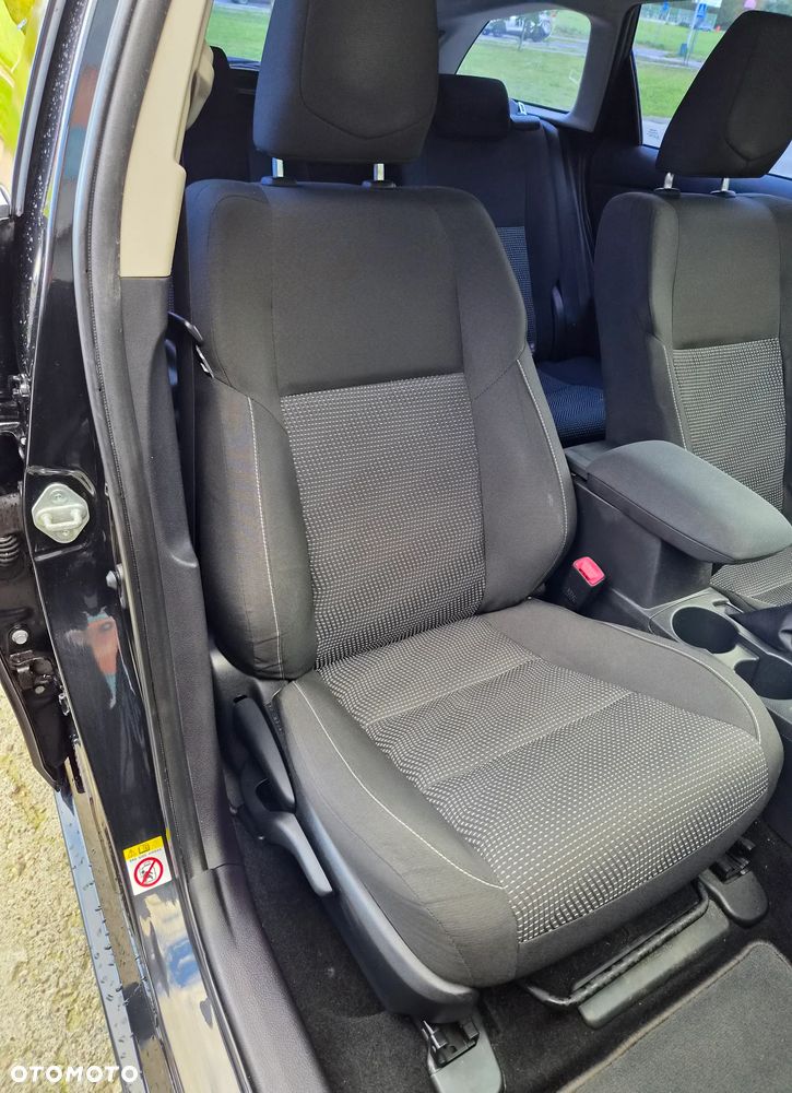 Toyota Auris 1.6 Premium - 21