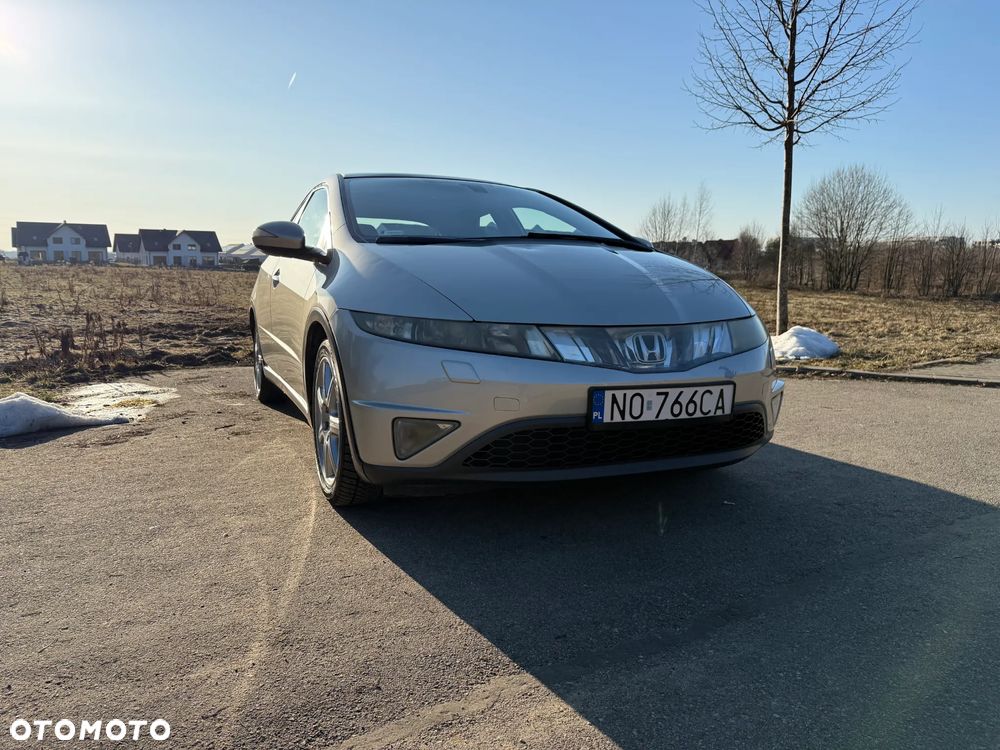 Honda Civic 1.8i-VTEC Comfort - 4