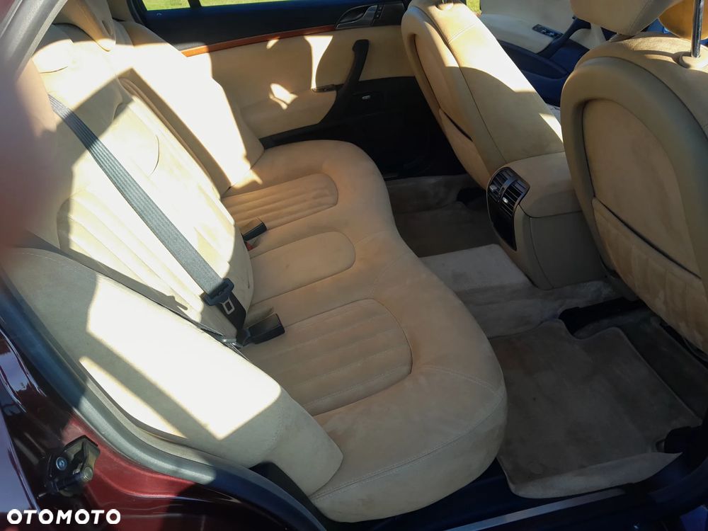 Lancia Thesis 2.0 T 20v Executive - 12