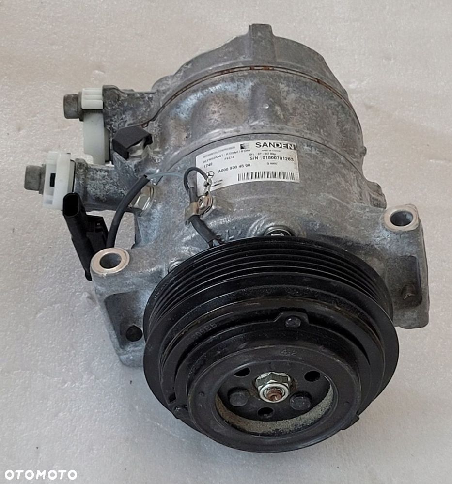 SPRĘŻARKA KLIMATYZACJI MERCEDES E-KLASA W213 W253 - 3